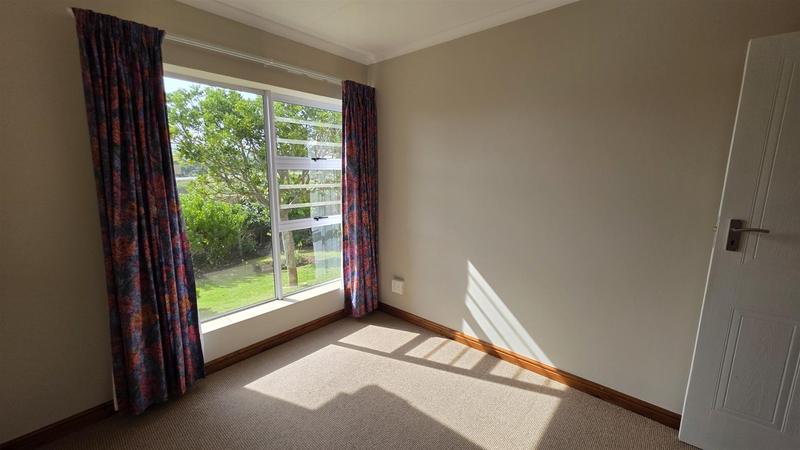 2 Bedroom Property for Sale in Reebok Western Cape